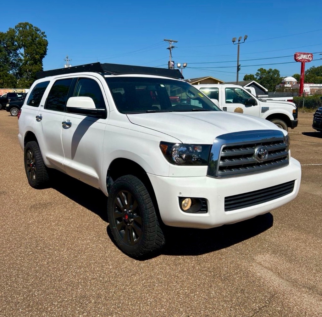 2008 Toyota Sequoia Limited's photo