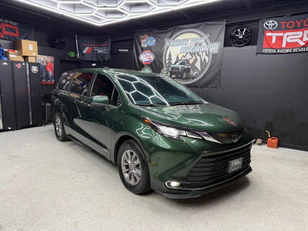 2021 Toyota Sienna XLE