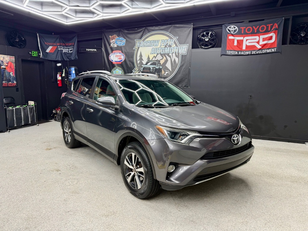 2016 Toyota RAV4 XLE